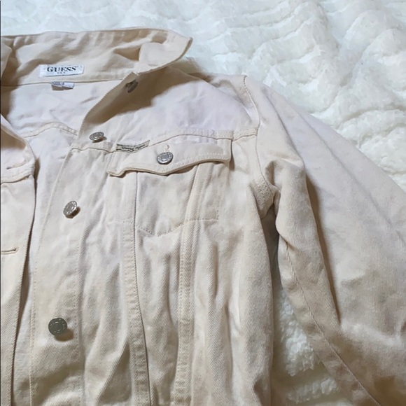 Guess Cream Jean Jacket. - Picture 4 of 5